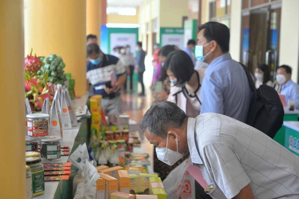 Thương mại điện tử góp phần quan trọng đưa sản phẩm OCOP đến với người tiêu dùng