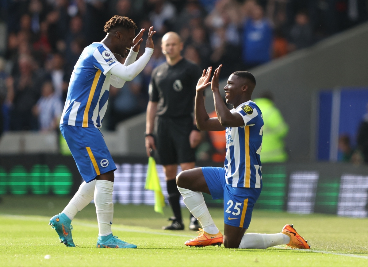 ronaldo bất lực nhìn mu thảm bại 0-4 trước brighton hình ảnh 5 ronaldo bat luc nhin mu tham bai 0-4 truoc brighton hinh anh 5
