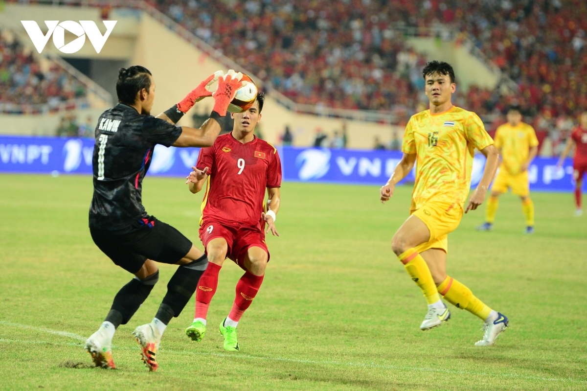 vietnam defend sea games men s football championship title after beating thailand picture 6