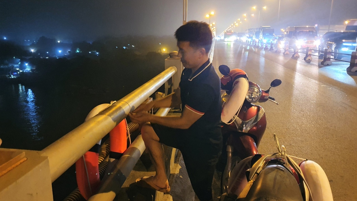 nhung mong uoc nhan van tu y tuong lap phao cuu sinh tren cau tu lao cai den thai binh hinh anh 6