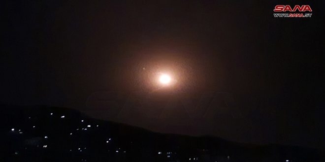 Israel tấn công tên lửa vào Syria. Ảnh: SANA.