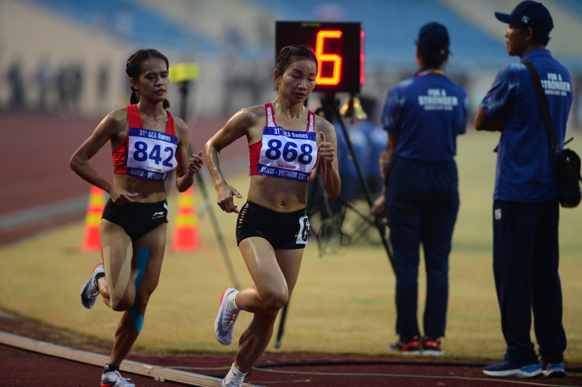 sea games 31 ngay 14 5 Dien kinh va boi loi viet nam ra quan an tuong hinh anh 27