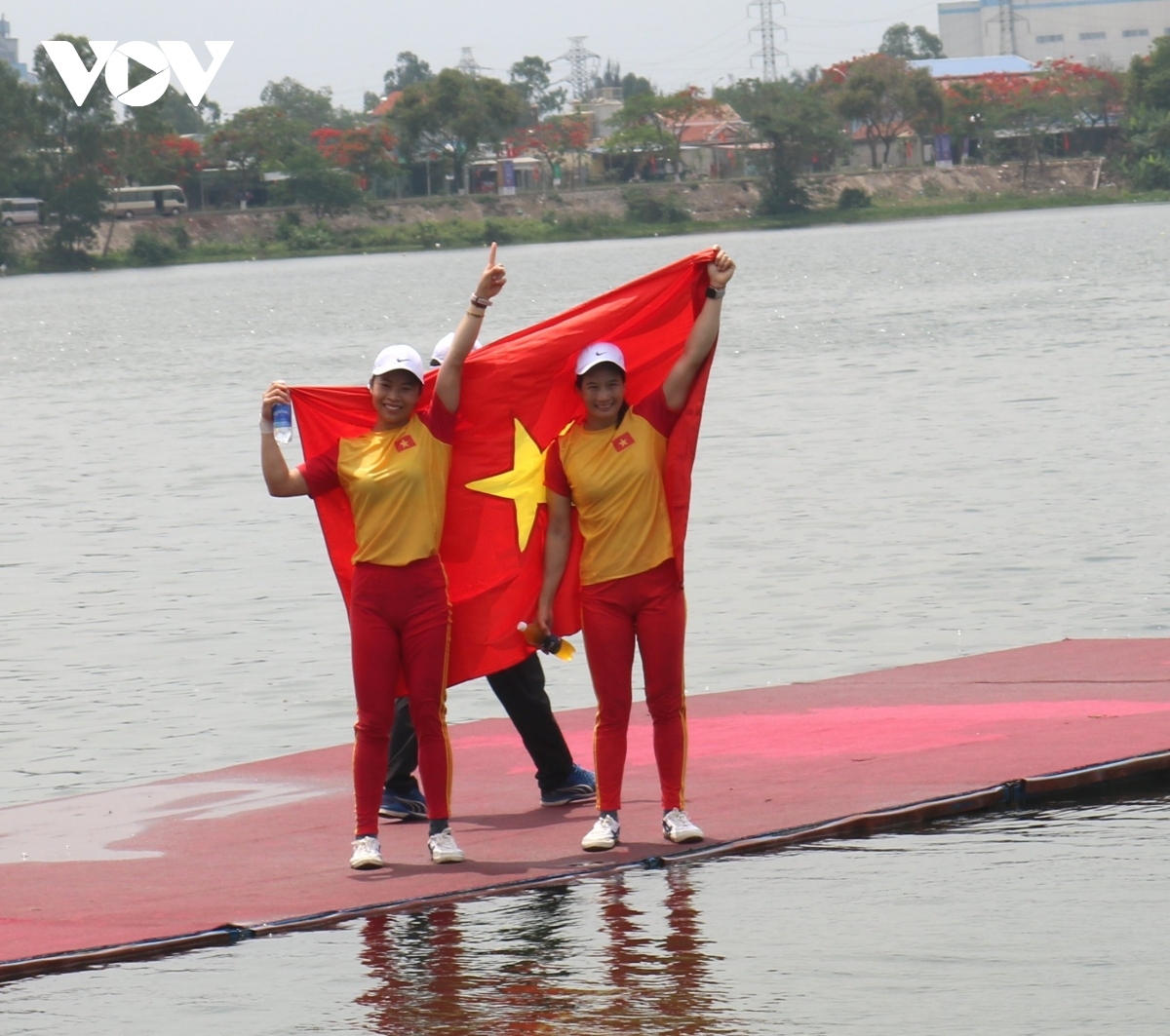 sea games update more gold for vietnam in canoeing event on morning of may 18 picture 1