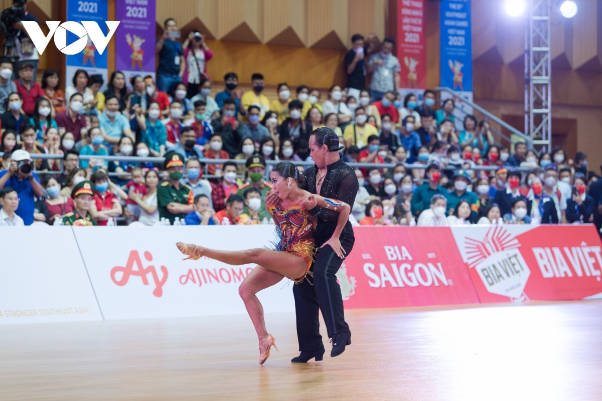 dancesport performances excite crowds at sea games 31 picture 5