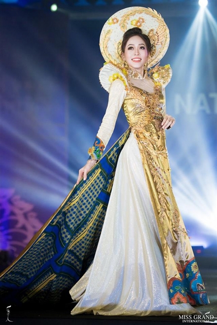An tuong trang phuc dan toc cua cac dai dien viet tai miss grand international hinh anh 6