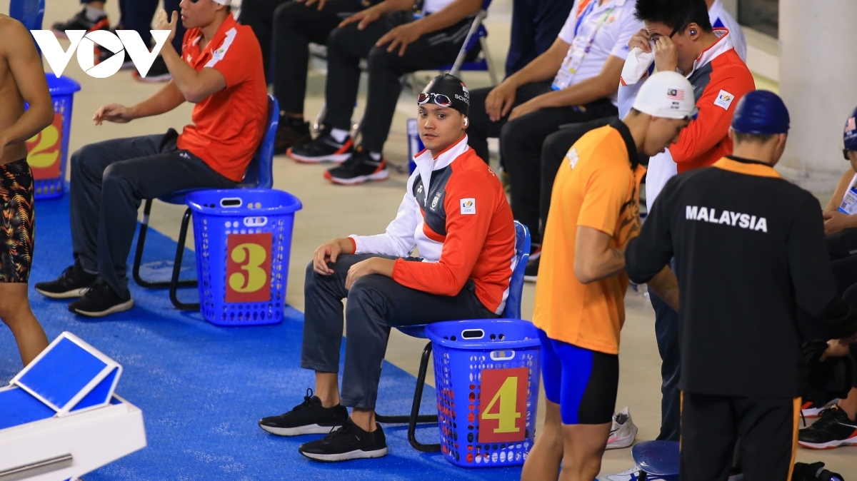 local swimmers set record in men s freestyle relay event at sea games 31 picture 4