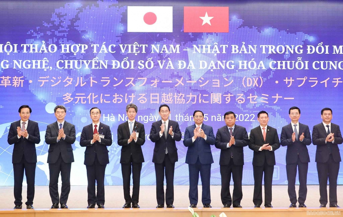 vietnam, japan push ahead with all-around cooperation picture 4