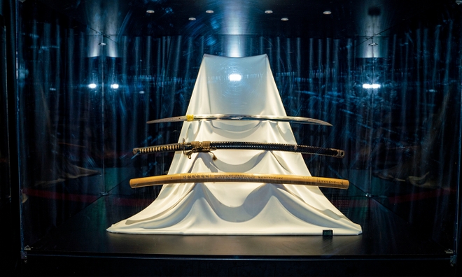 Five antique Samurai swords exhibited in Hanoi