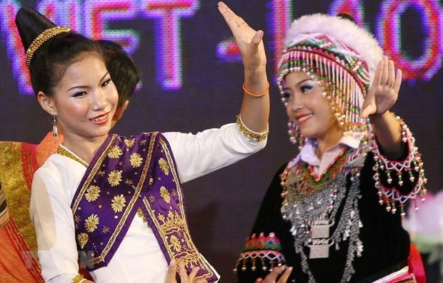 festival seeks to promote friendship among vietnamese, lao border provinces picture 1
