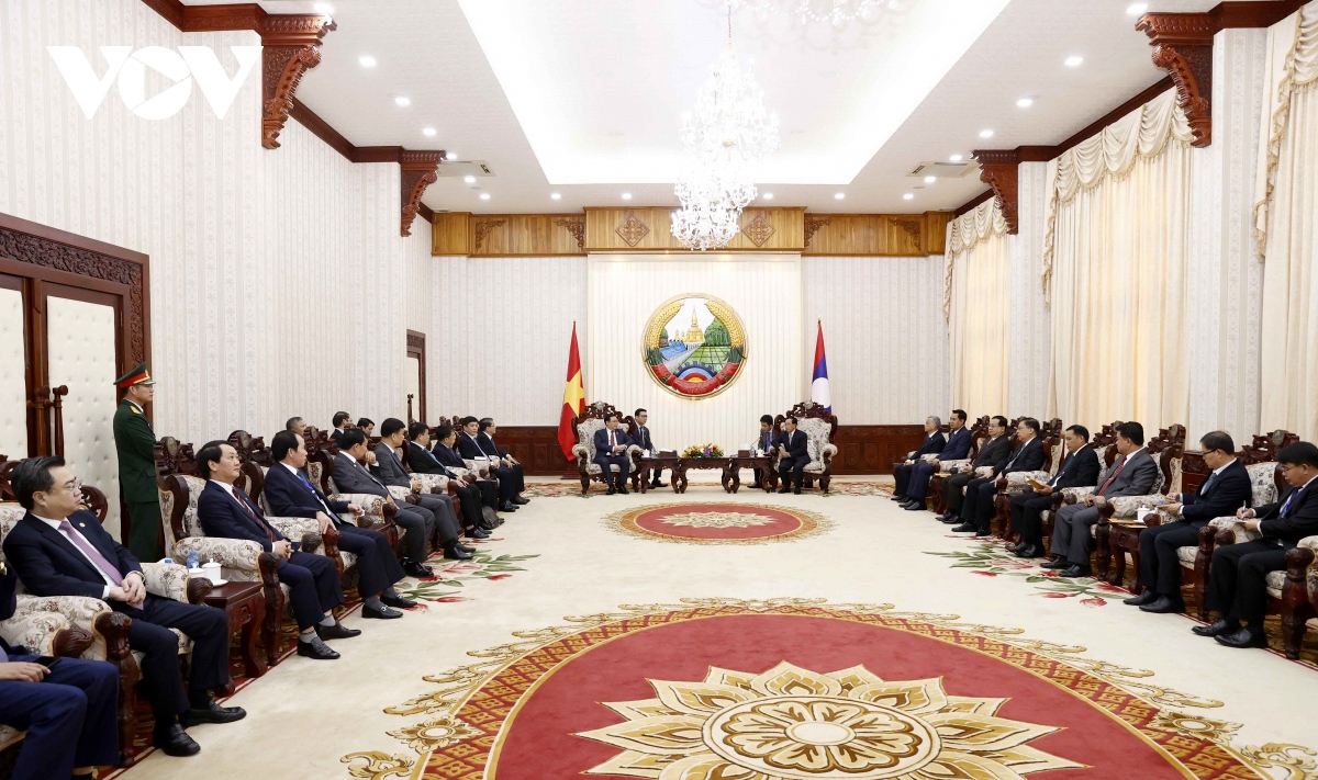 lao pm welcomes top vietnamese legislator in vientiane picture 2