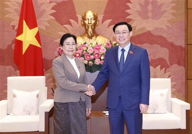 na leader hopes for stronger ties between vietnamese, lao court systems picture 1