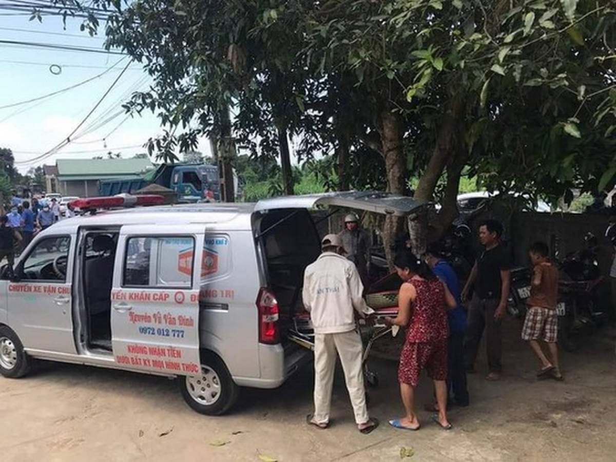 Vừa nghỉ hè, 2 học sinh đi tắm hồ bị đuối nước tử vong