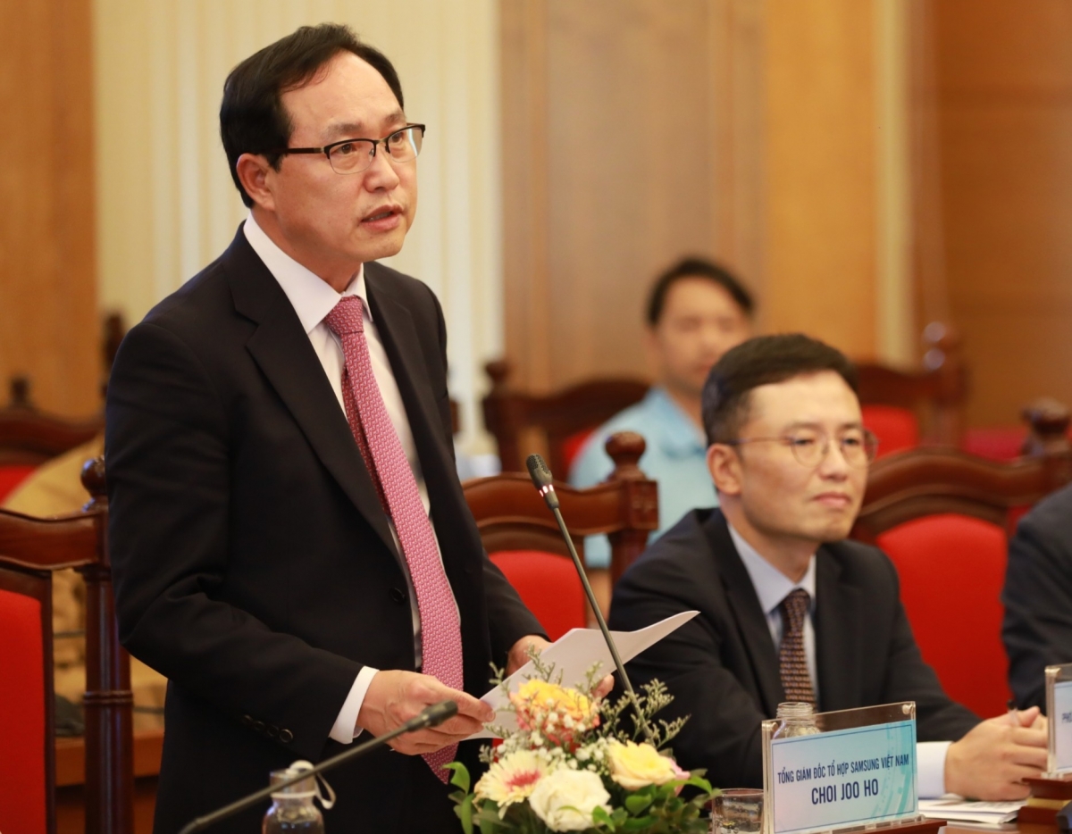 Ông Choi Joo Ho - Tổng giám đốc Samsung Việt Nam.