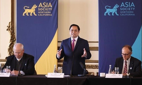 pm seeks to establish relations between vietnamese cities and los angeles picture 3
