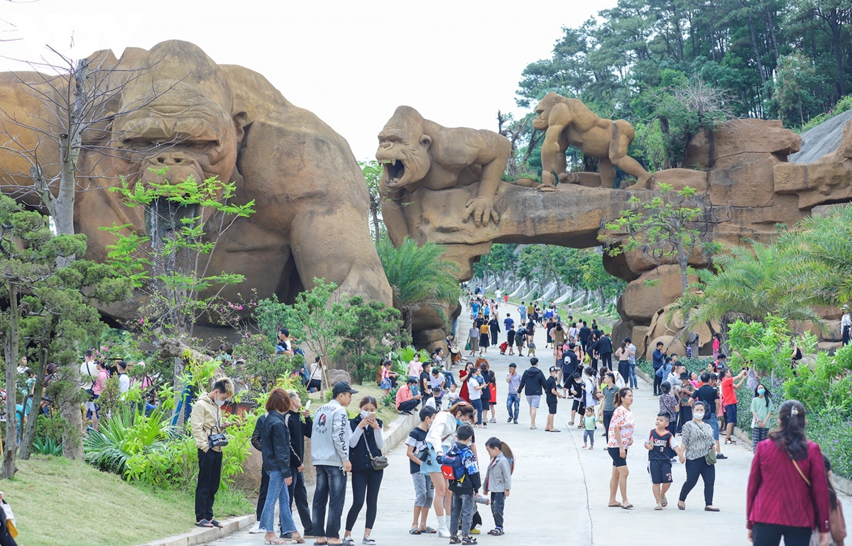 chuoi su kien van hoa, du lich ron rang tu rung xuong bien tai quang ninh hinh anh 5