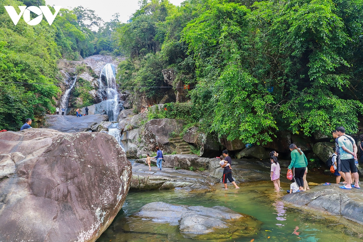 chuoi su kien van hoa, du lich ron rang tu rung xuong bien tai quang ninh hinh anh 9