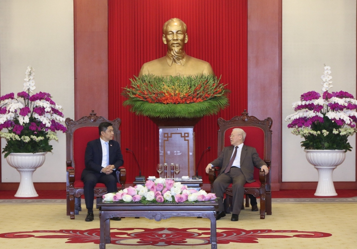 party leader hosts speaker of singaporean parliament picture 1