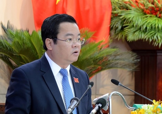 incumbent, former officials of da nang, quang binh disciplined picture 1