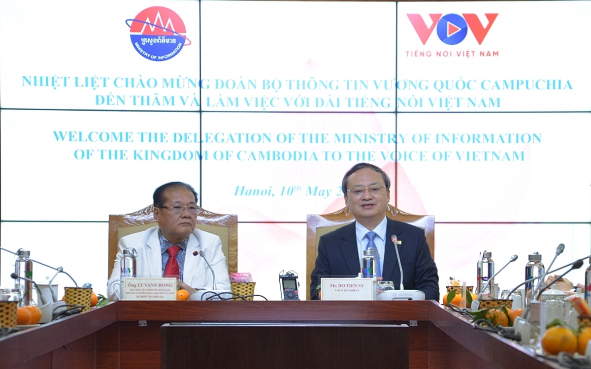 cambodia official hails broadcasting cooperation efficiency with vietnam picture 1