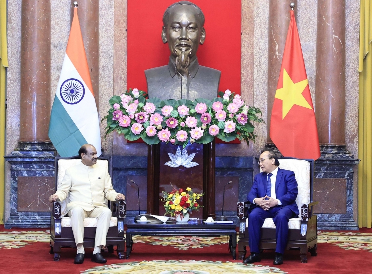 The Comprehensive Strategic Partnership between Vietnam and India is developing substantially, agreed Vietnamese President Nguyen Xuan Phuc and Speaker of the Indian Lok Sabha Om Birla during the ;atter's visit in April.