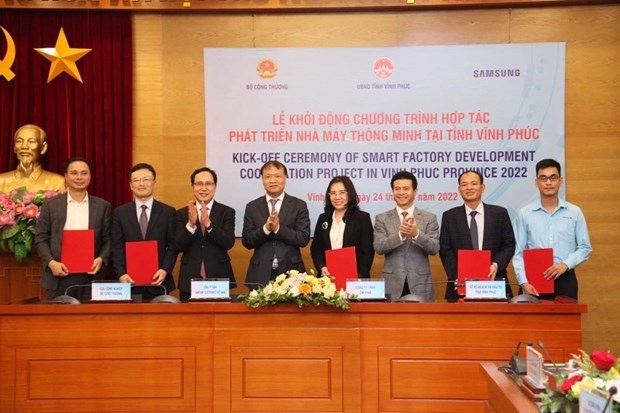 projects on smart factory development launched in vinh phuc picture 1