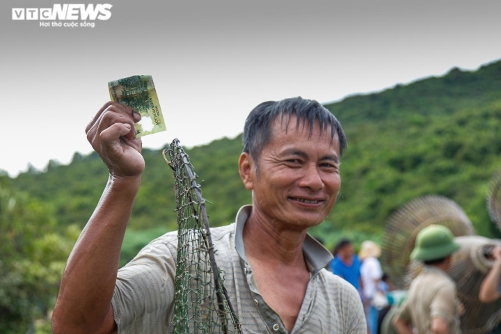 nghin nguoi tham gia le hoi bat ca doc nhat vo nhi o ha tinh hinh anh 11