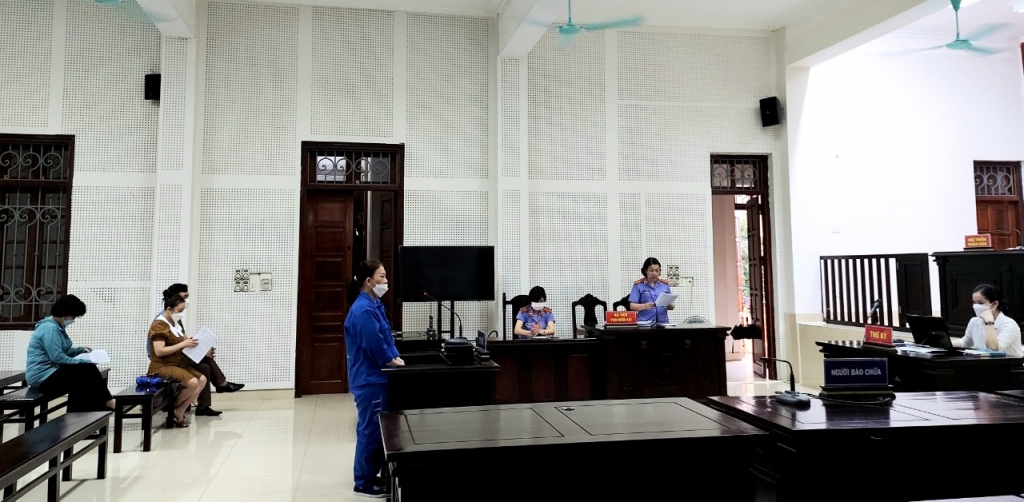 Bị cáo Lê Thị Thanh Hương tại phiên tòa. Bị cáo Lê Thị Thanh Hương tại phiên tòa.