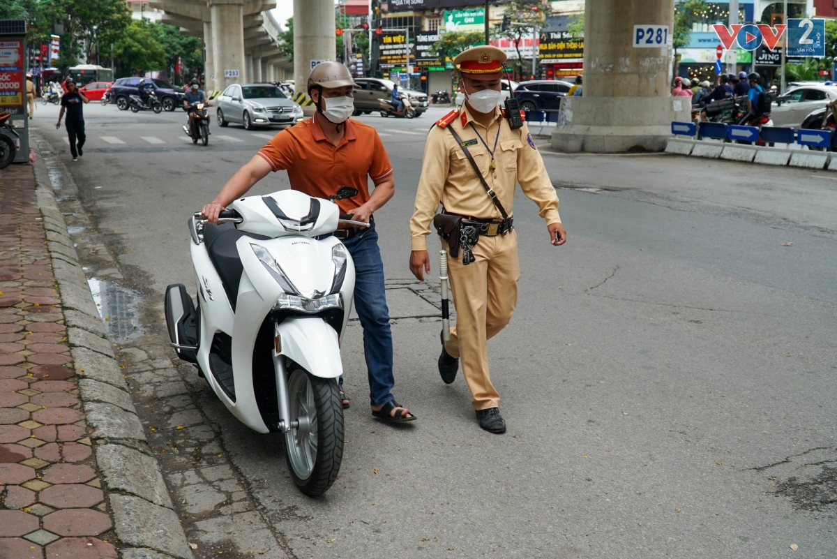 CSGT Hà Nội tăng cường xử lý nghiêm “ma men” sau tay lái