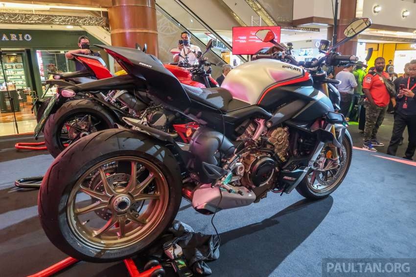 can canh ducati streetfighter v4sp 2022 gia hon 1,2 ty dong hinh anh 2
