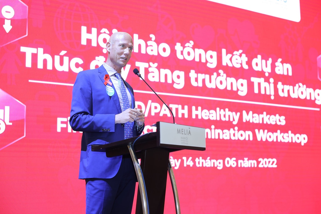 usaid accelerates efforts to end aids in vietnam picture 1