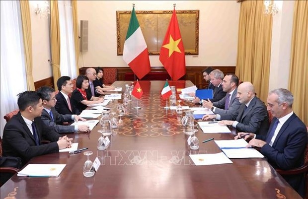 vietnam, italy hold 4th political consultation picture 1 vietnam, italy hold 4th political consultation picture 1