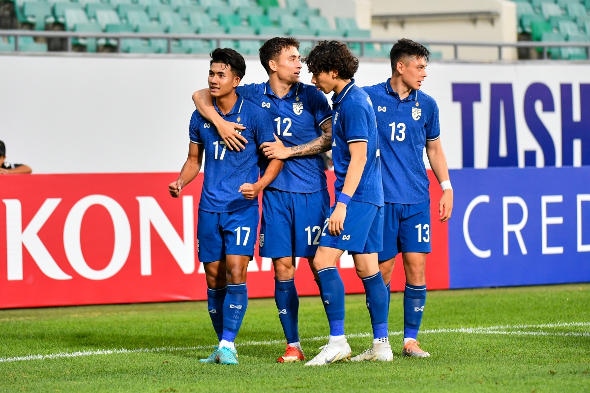 Danh bai u23 thai lan, u23 han quoc cung u23 viet nam vao tu ket u23 chau A 2022 hinh anh 4