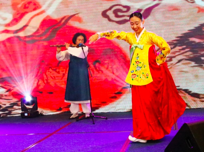 chuoi chuong trinh passion show nha trang 2022 quang ba van hoa viet - han hinh anh 1