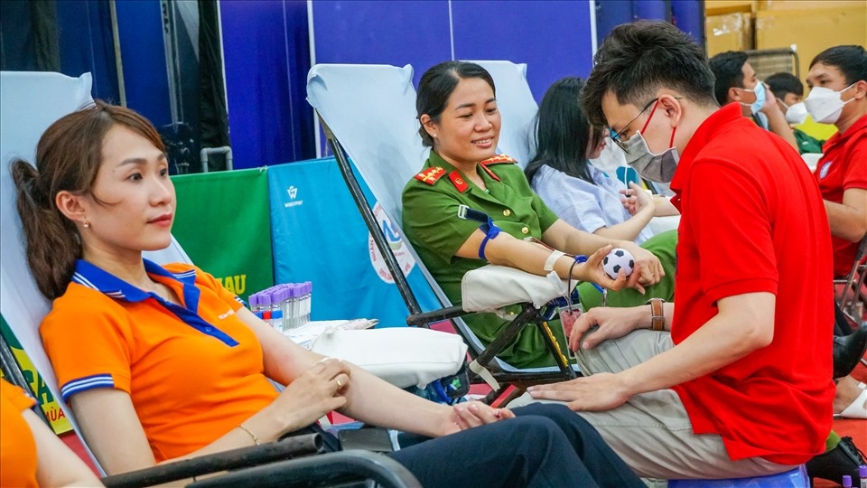 largest blood donation campaign launched in ca mau picture 3