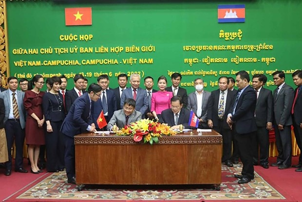 vietnam, cambodia continue efforts in border demarcation and marker planting picture 1