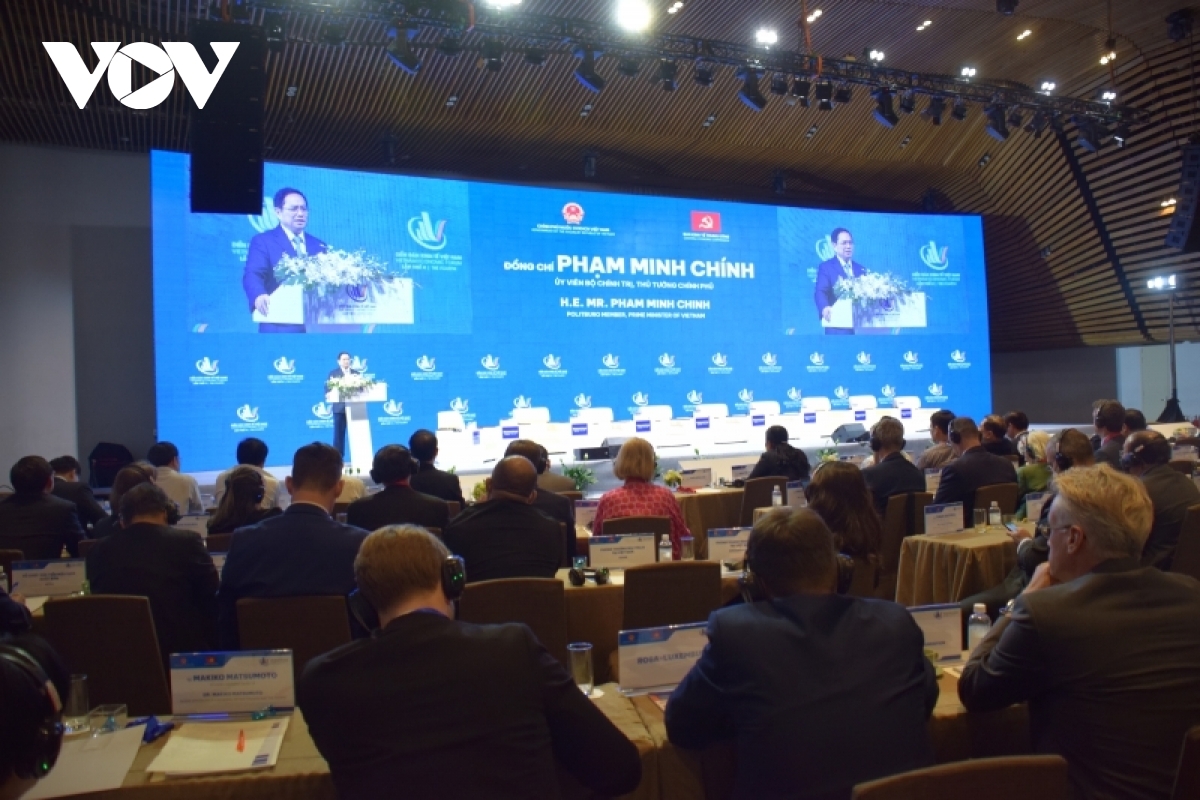 vietnam economic forum aims for an independent and self-reliant economy picture 2 vietnam economic forum aims for an independent and self-reliant economy picture 2