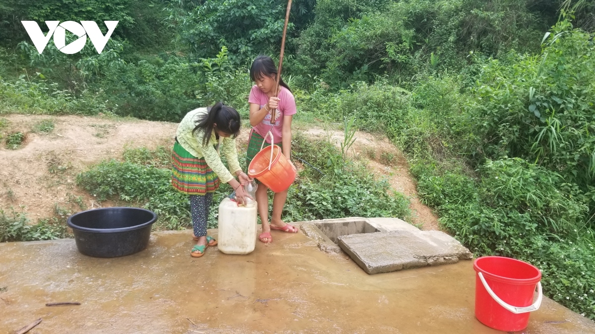 ethnic children enjoy summer time in northern mountainous region picture 6