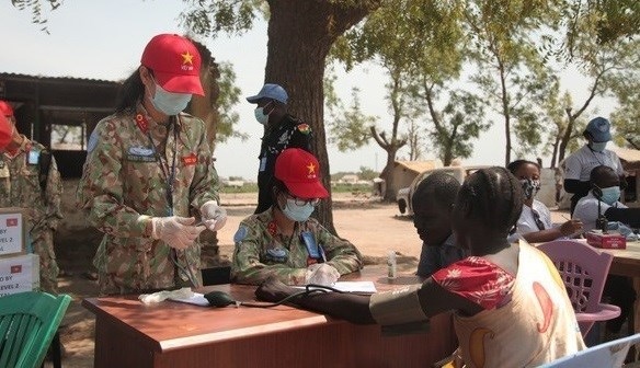 vietnamese doctors in south sudan help level-1 field hospitals respond to monkey picture 1