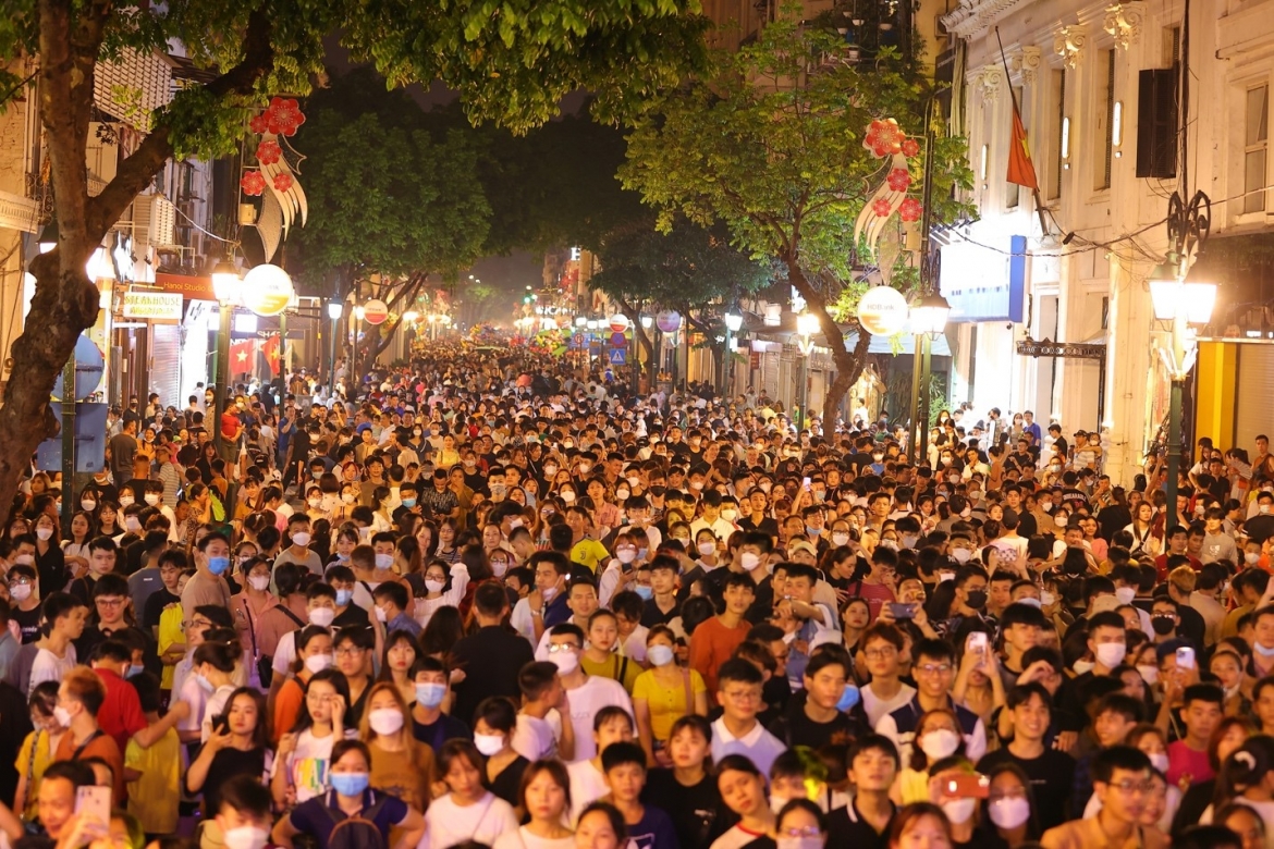 Dai nhac hoi cua vinaphone thoa man con khat am nhac soi dong cua gioi tre hinh anh 13