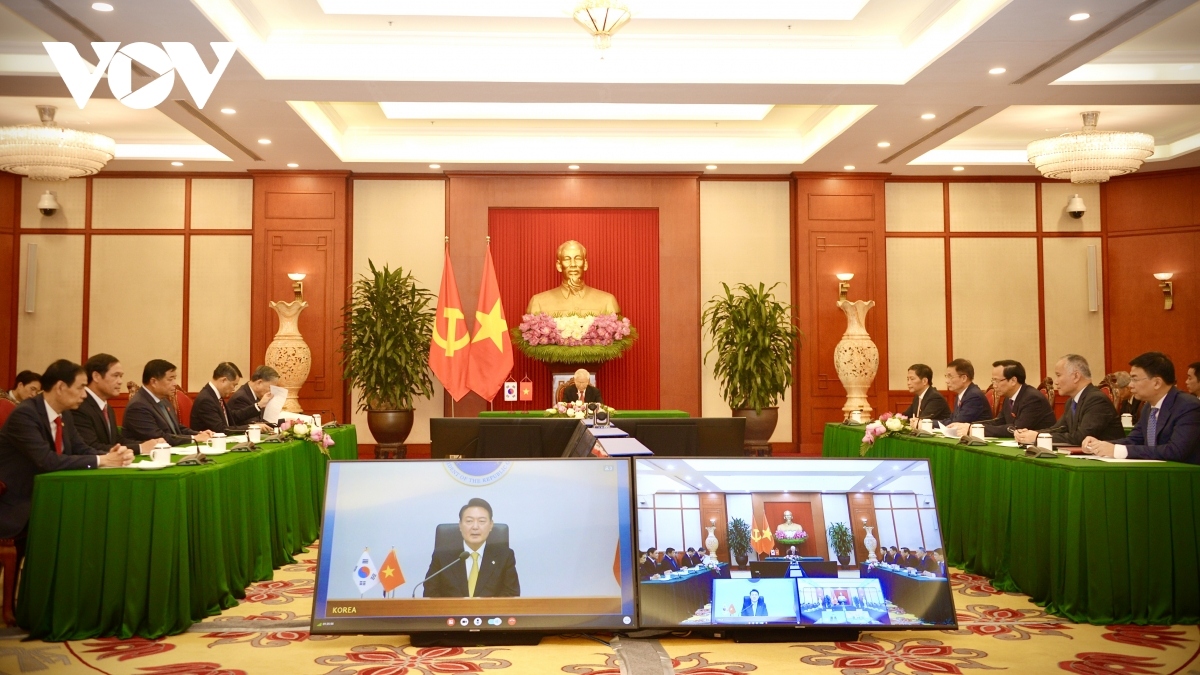 vietnam treasures strategic co-operative partnership with rok picture 1