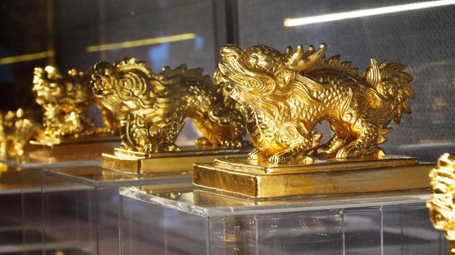 nguyen dynasty s gold seal copies on display in hue picture 2