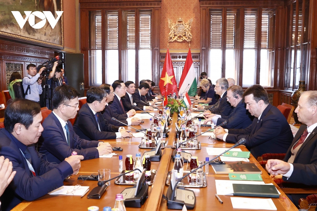 top vn legislator s hungary visit in photos picture 3