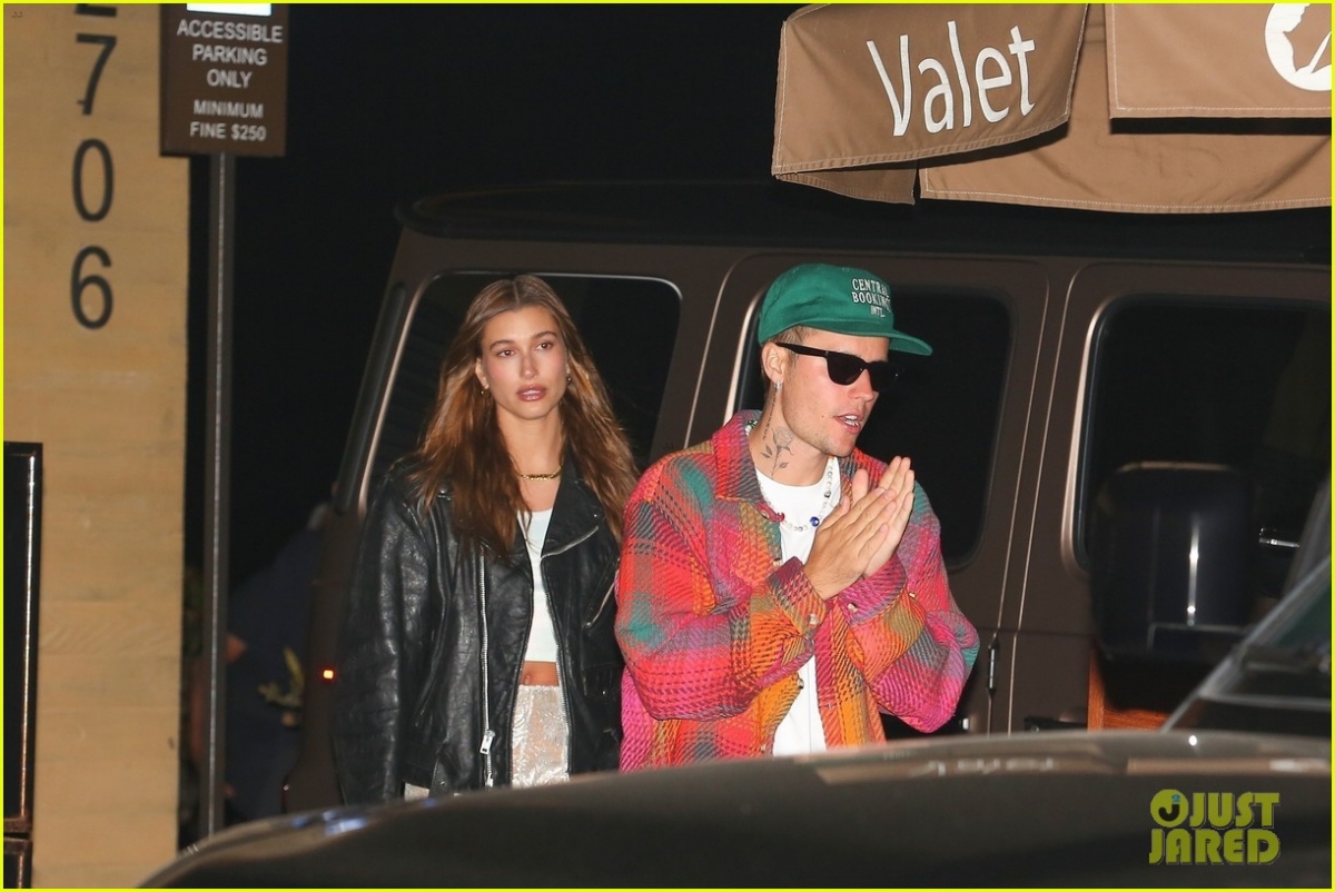 justin bieber sanh dieu di an toi cung ba xa hailey baldwin hinh anh 1