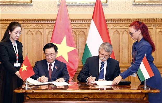 vietnamese, hungarian top legislators hold talks picture 3 vietnamese, hungarian top legislators hold talks picture 3