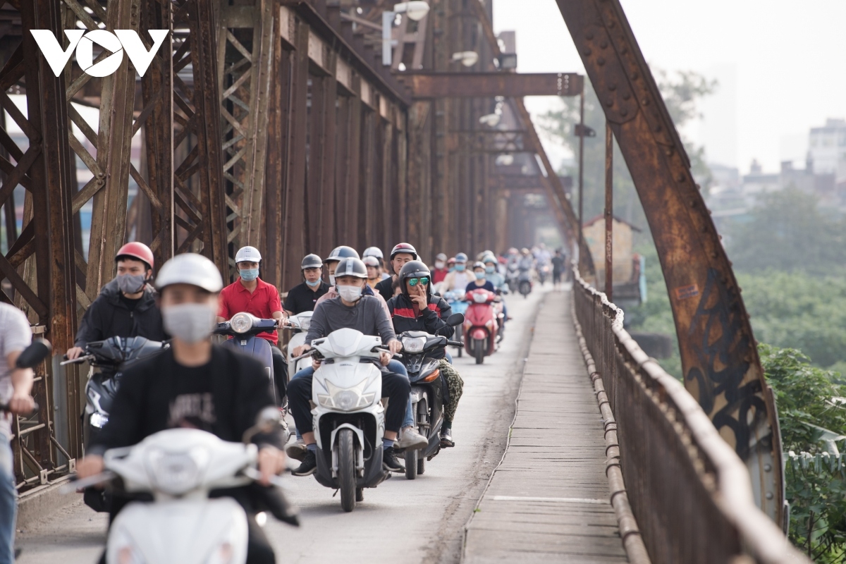 Vụ cầu Long Biên bị thủng: Bộ GTVT sẽ kiểm định hiện trạng trước ...