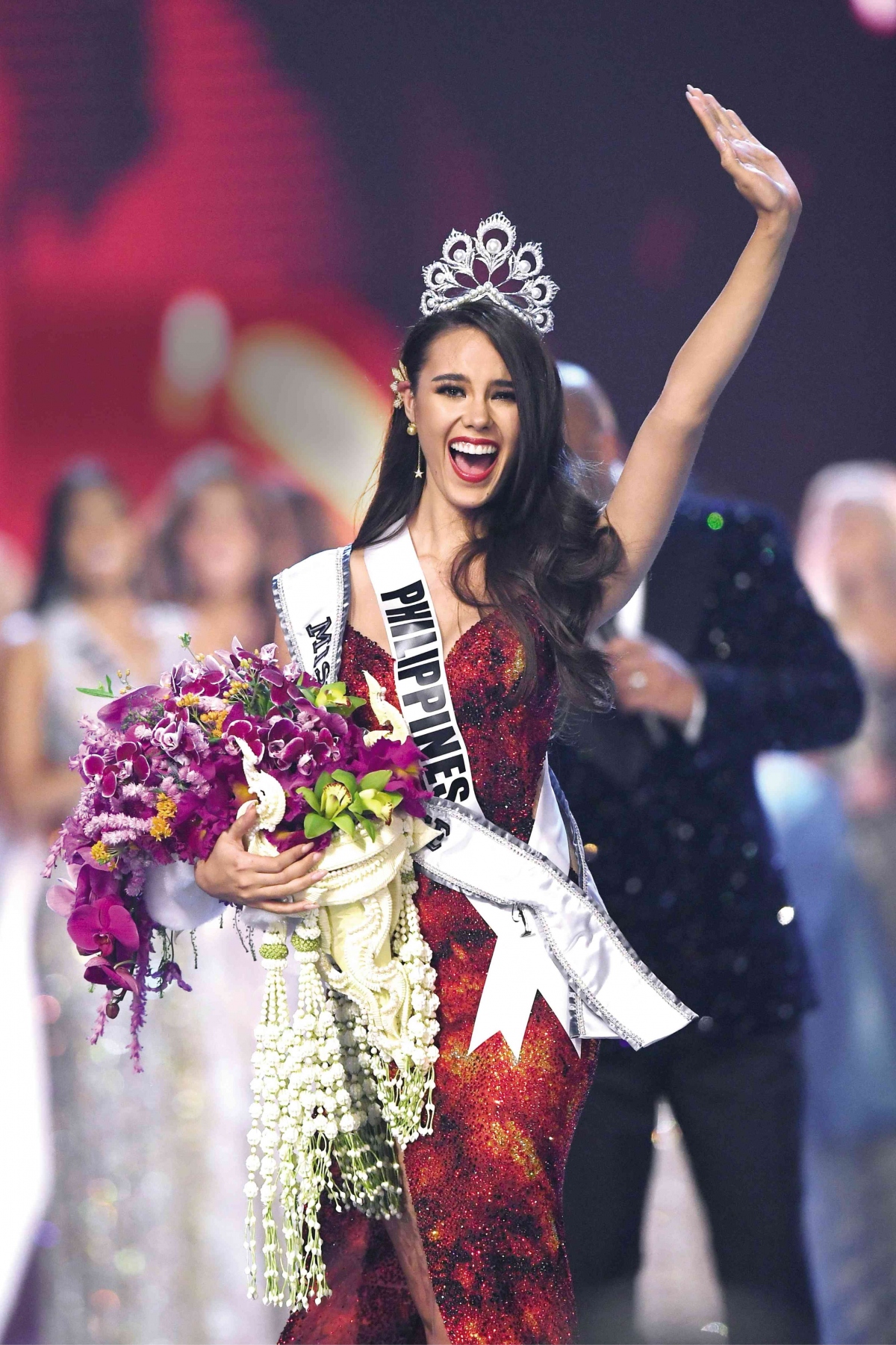 miss universe 2018 - catriona gray lam giam khao chung ket hoa hau hoan vu viet nam 2022 hinh anh 1