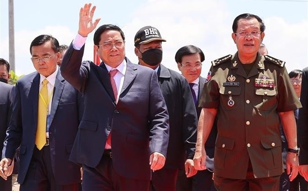 vietnamese, cambodian pms highlight importance of deepening bilateral ties picture 1