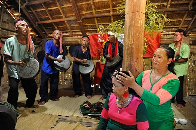 filial piety ceremony of the raglai ethnic people picture 2