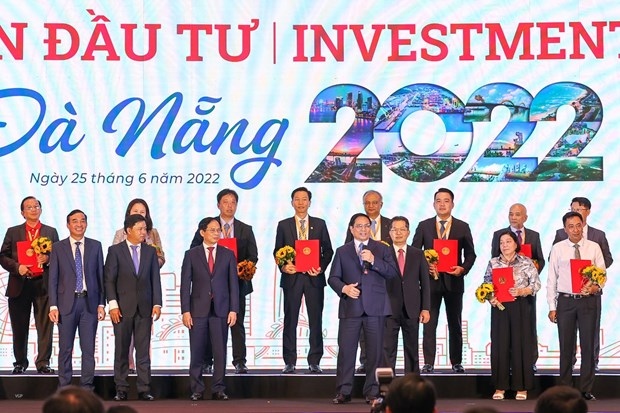 vietjet launches 7 new international routes at da nang investment forum 2022 picture 1