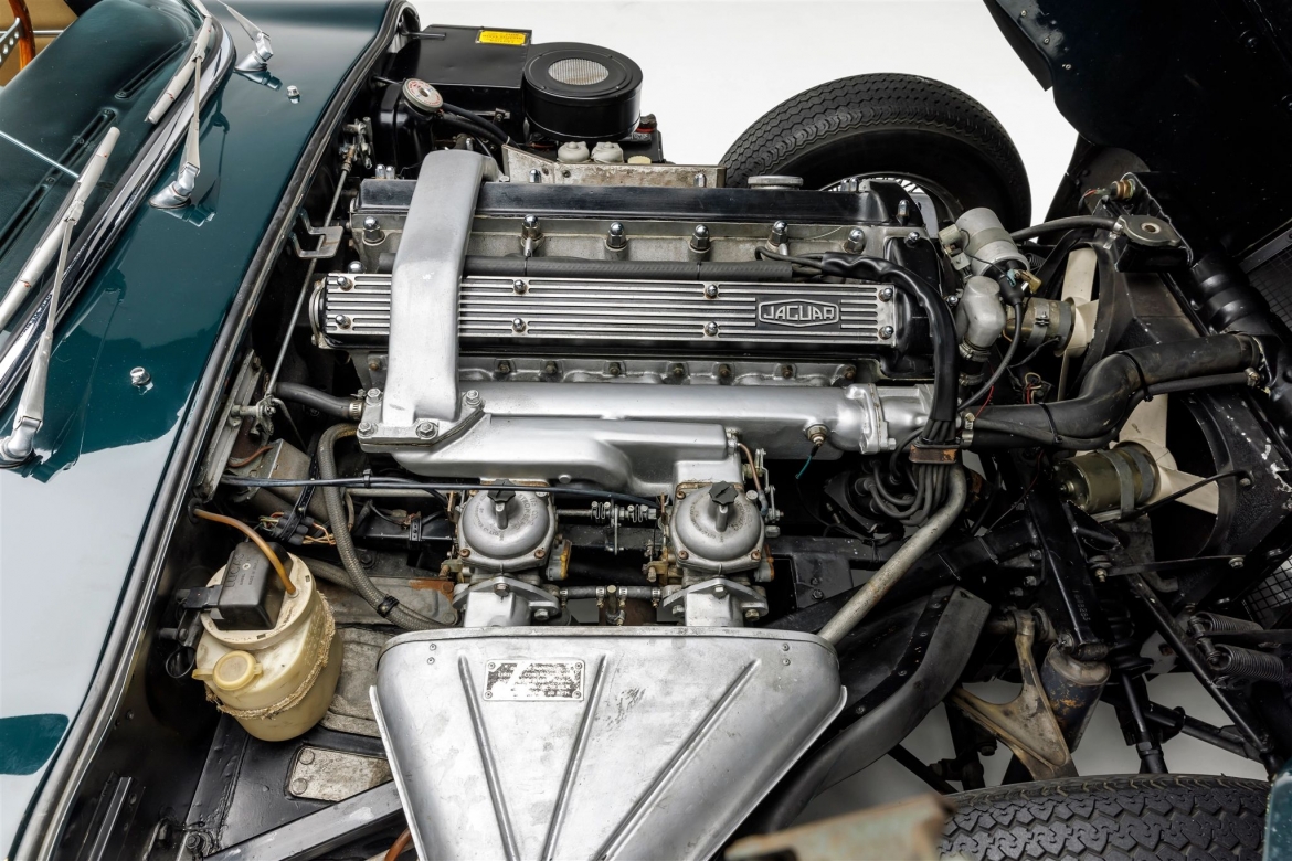 jaguar e-type roadster series 1.5 van dep nhu moi sau hon 50 nam ra mat hinh anh 6
